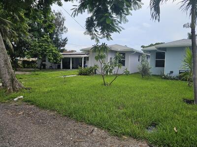 304 S C Street, Lake Worth, FL 33460