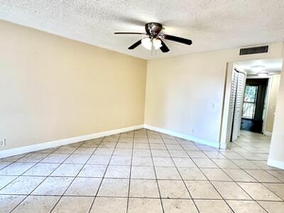 515 Meadows Circle, Boynton Beach, FL 33436