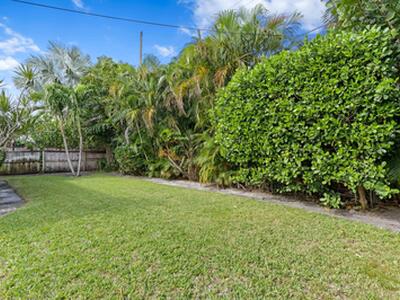 327 Putnam Ranch Road, West Palm Beach, FL 33405