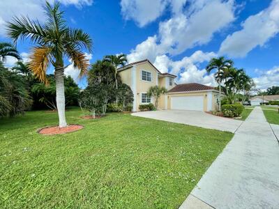 10579 Pebble Cove Lane, Boca Raton, FL 33498